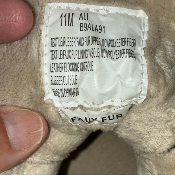 JBU Ali Waterproof Bootie Black Outdoor Faux Fur Rain Snow Ankle Boot Sz 11 - Picture 7 of 7